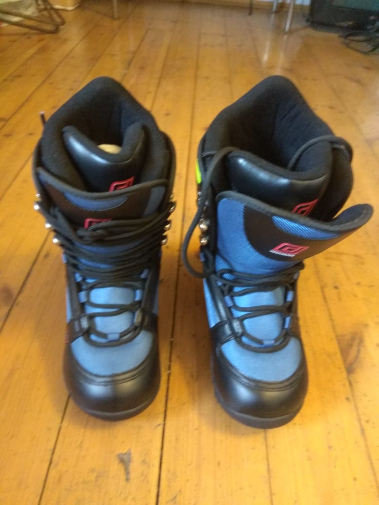 Ботинки сноубордические DESTROYER 39размер цвет черно синий